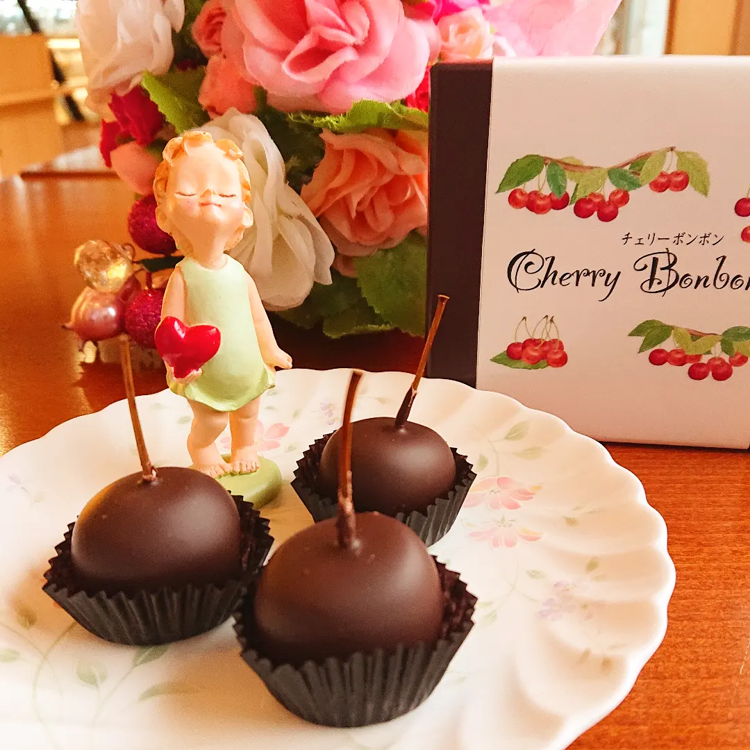 2023年バレンタイン【チェリーボンボン】販売中です。 - パティスリー